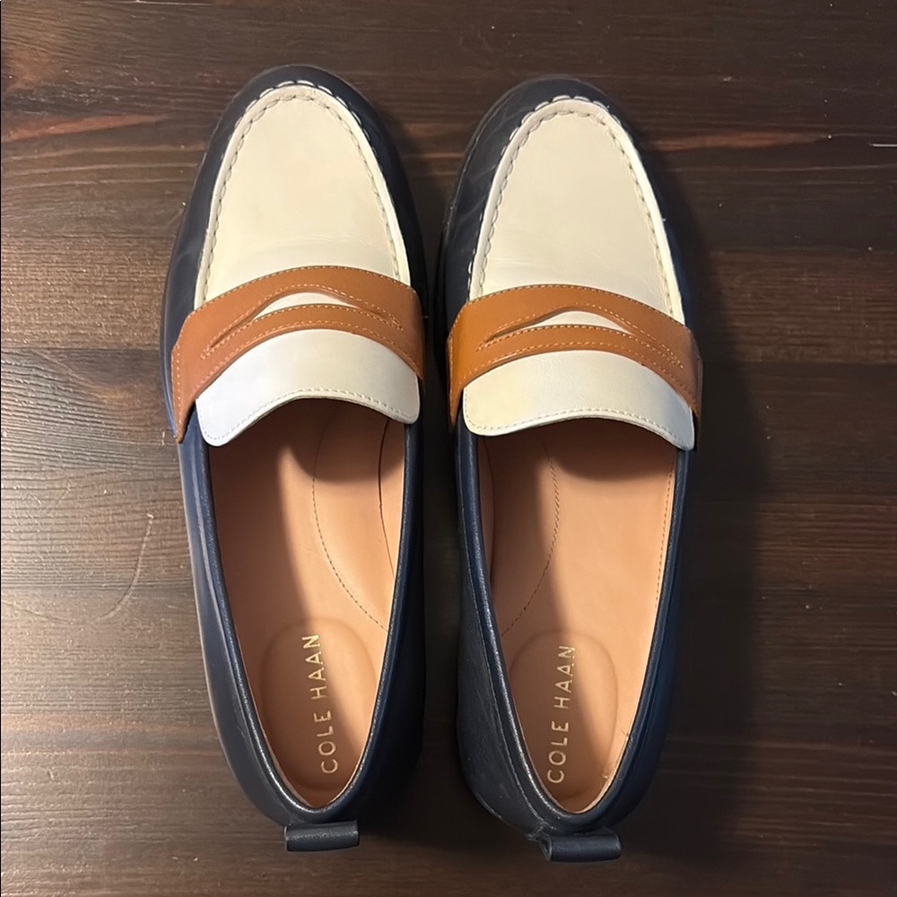 NWOT Cole Haan Women's Loafers - Cream, Tan, and Black